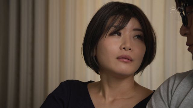 URE-110 NTR Short-haired busty wife Misaki Sasaki 00000