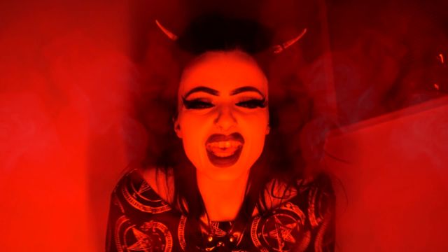 Watch Online Porn – Empress Poison – Satans Evil Cult (MP4, FullHD, 1920×1080)