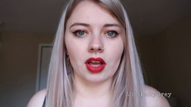 Miss Ruby Grey - Natural Born Cocksucker 00010