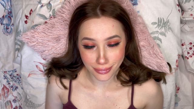 Babyheavanian - Doll Face video with tongue and moans 00000