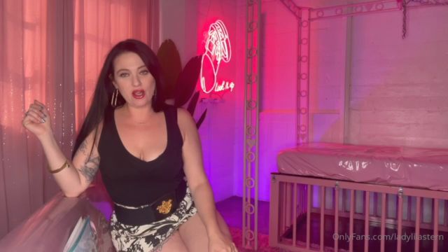 Lady Lila Stern - Virgin Humiliation Therapy 00009