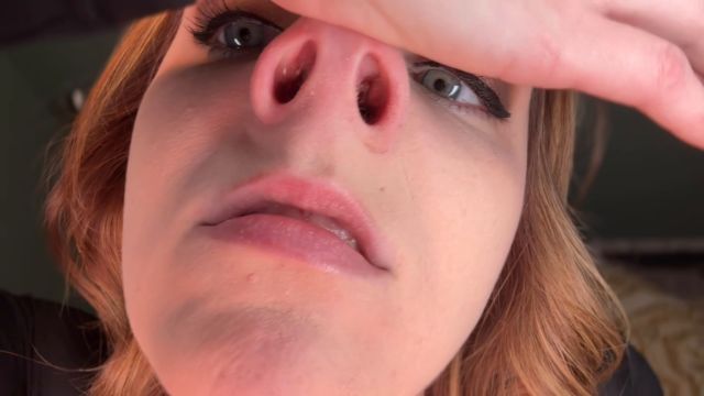 SneezeGoddess - Beautiful Face Distortion and Pignose 00003