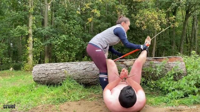 Cruel Reell - Ball Games 00014