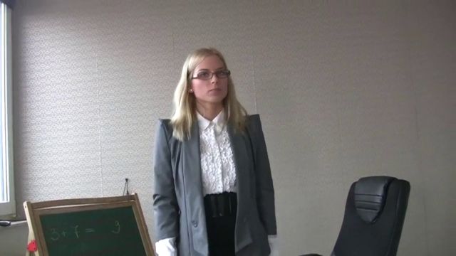 FemdomFoto - Theresa - The Strict Teacheress 00003 FemdomFoto - Theresa - The Strict Teacheress 00003