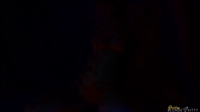 Goddess Blonde Kitty - GOONERMANIA 00015 Goddess Blonde Kitty - GOONERMANIA 00015