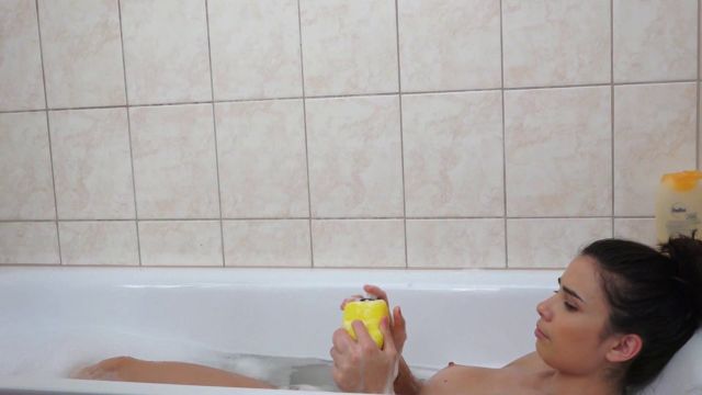 Mira Cuckold - Just A Regular Evening 00013