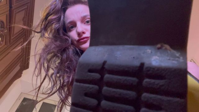 Miss Bunny Babe - My Boot-licking Doormat 00009