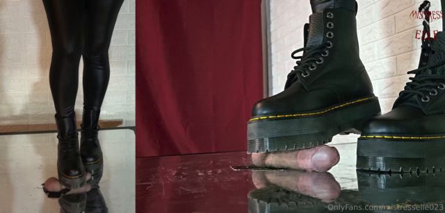 Mistress Elle - Look At These Beautiful New Soles Edit 1 00011