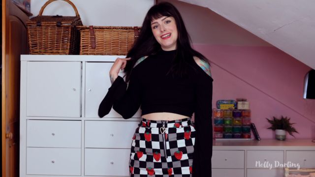 Molly Darling - Eat My Pussy After A Night Out 00001