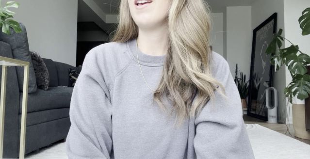 Nicolette Bloom - 10 questions with me 00009