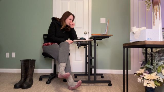 SneezeGoddess - Showing Up to Work Coughing and Sneezing 00014 SneezeGoddess - Showing Up to Work Coughing and Sneezing 00014