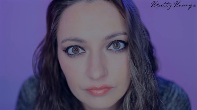 Bratty Bunny - STARE 00009 Bratty Bunny - STARE 00009