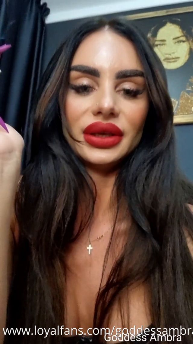 Goddess Ambra - Whos My Good Little Ashtray 00013