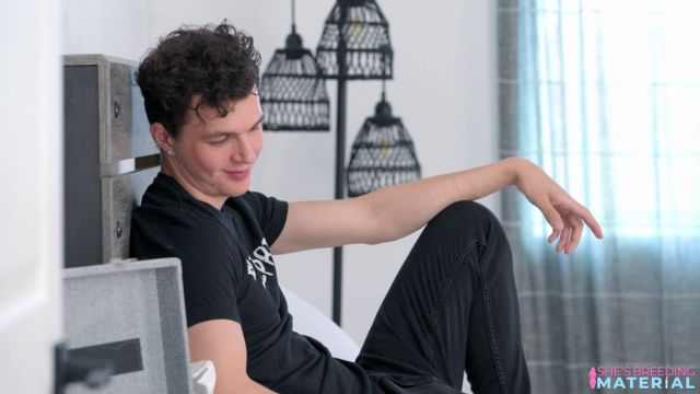 ShesBreedingMaterial 25 06 22 Rose Carter Stepsis Serves Up Her Pussy XXX  00001