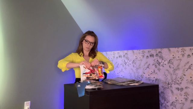 SneezeGoddess - Ripping Up Junk After Long Weekend 00008 SneezeGoddess - Ripping Up Junk After Long Weekend 00008