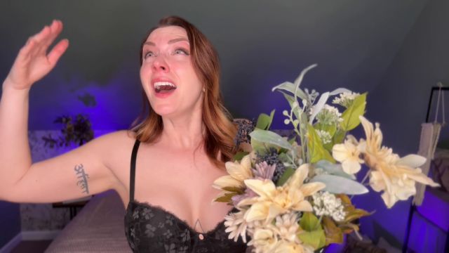 SneezeGoddess - Strip-Sneeze Game Gets Me Naked 00002