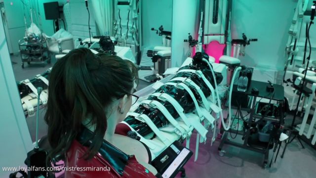 The Bondage Mistress Club - Mistress Miranda - 4 Points Of Punishment Part 3 00010