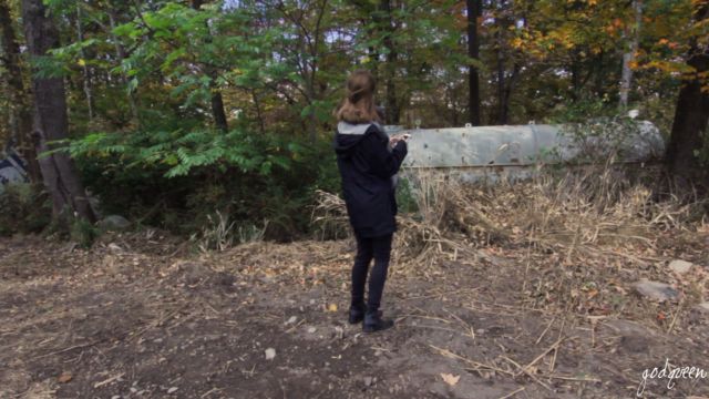 Godqueen Giantess  - finders keepers 00002