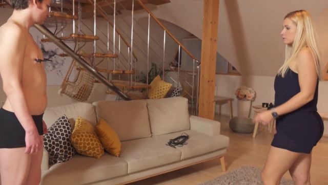 Jenni Czechs World - JC169 Beaten Down 00010 Jenni Czechs World - JC169 Beaten Down 00010