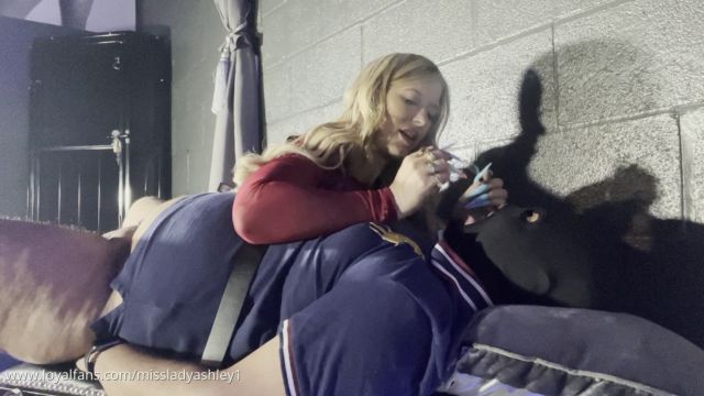 Mla Aka Miss Lady Ashley - Part 2 Ashtray Piggy 00010