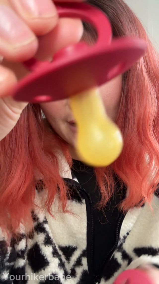 Yourhikerbabe - Pacifier