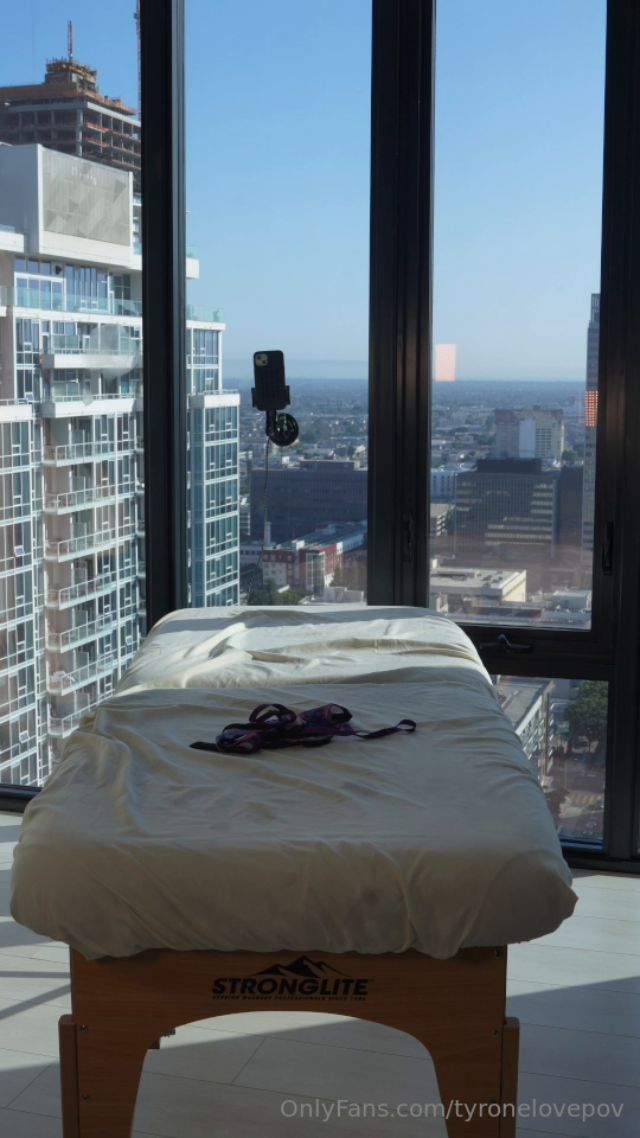 tyronelovepov - 2024-09-21 The seductive massage with Kendra KashmireAlmost 2 hours of footage and bts 3 00010