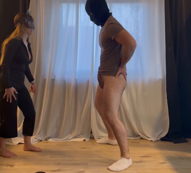 JuicyFootBabe - Amateur Teen Ballbusting 00010 JuicyFootBabe - Amateur Teen Ballbusting 00010