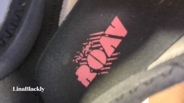 LinaBlackly - Giantess Step-Mommy Uses Shrunken step-Son