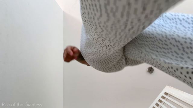 Rise Of The Giantess - The Unstoppable Giantess Carolina 00011 Rise Of The Giantess - The Unstoppable Giantess Carolina 00011