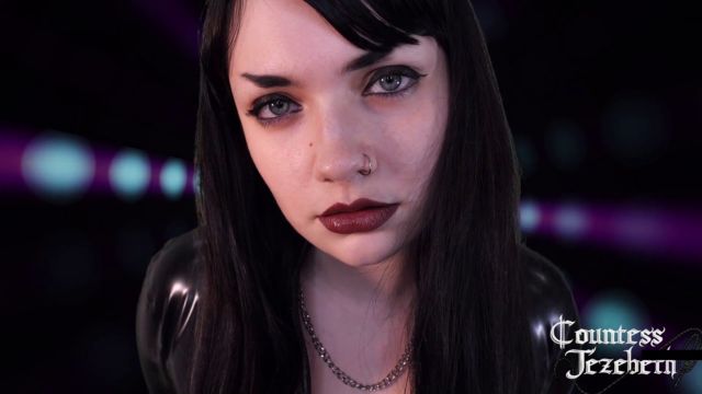 Countess Jezebeth - Tranced And Milked 00003