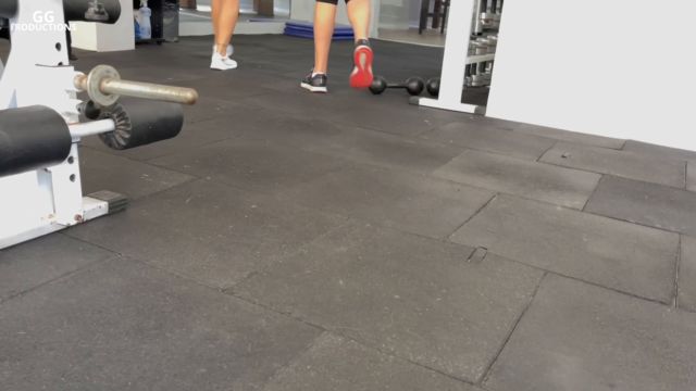 GG Foot Domination   Worship you too my huge feet  00001