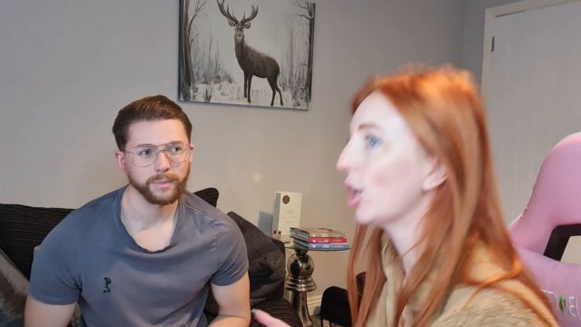 Red firesquirt - Bro and Sis Role-play Helping sis 00000