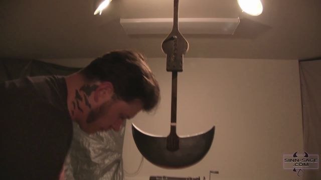 Tracy Jordan and the Pendulum 00015