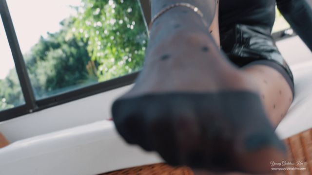 Young Goddess Kim - Goddess Kim