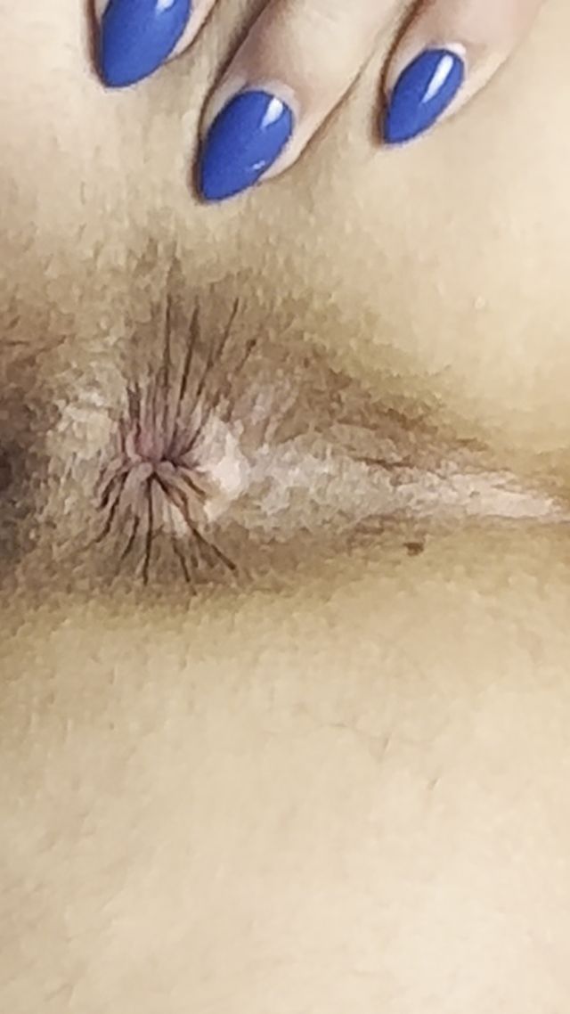 Yourhikerbabe - Giantess Vore Terrorises Tiny Then Eats Him 00008