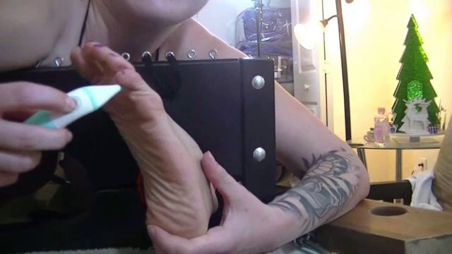 BCTickleAndFetish – Irenes Revenge On Gia 00008