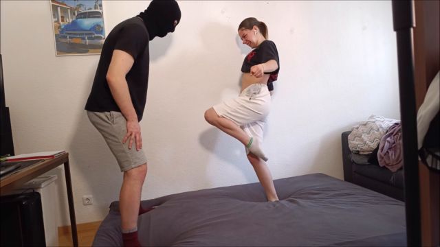 German Balls Busted - 20Min Voller Schmerzen 00014