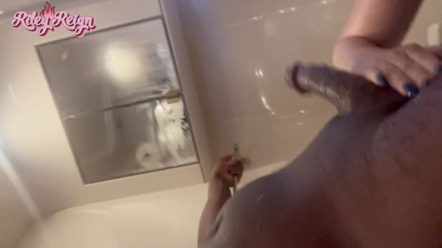 Riley Reign - Throating BBC on Yacht 00013