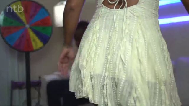 Booty cuckold white wifes pussy was swollen and sensitive after bbc treatment 00004