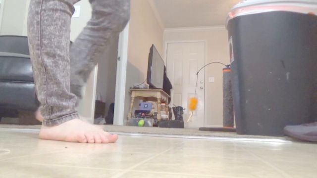 CurvyElvishGirl - Bare feet pacing- hard floors 00013 CurvyElvishGirl - Bare feet pacing- hard floors 00013