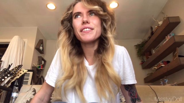 MissIvyDoll - Fucking You For a Place to Stay 00000