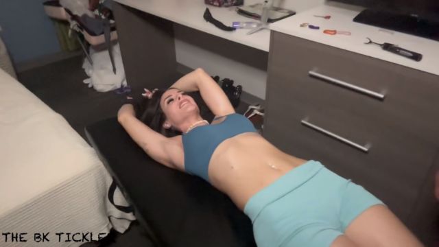 TheBKTickler – Tampa Baes Tickle Table Debut 00011 TheBKTickler – Tampa Baes Tickle Table Debut 00011