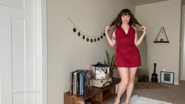 Alex Bishop - Hot Step-Mom Try On Haul and Sex 00000