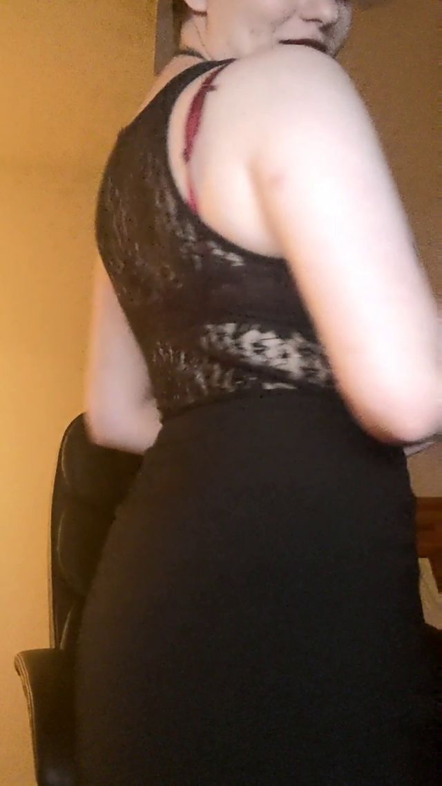 CurvyElvishGirl - 5 squirts from 2 toys 00000