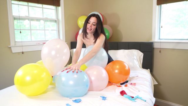 Jasmin Jai Studios - Babysitting Balloon Surprise 00009