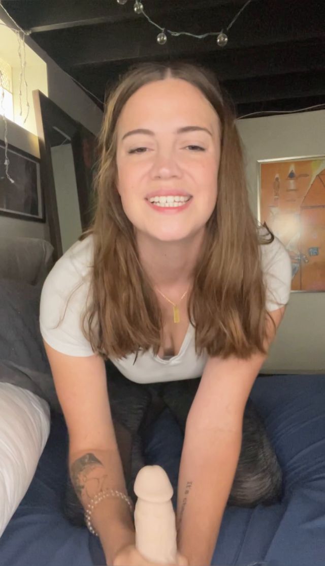 maggierosexo - Post Cum Continued Handjob 00006