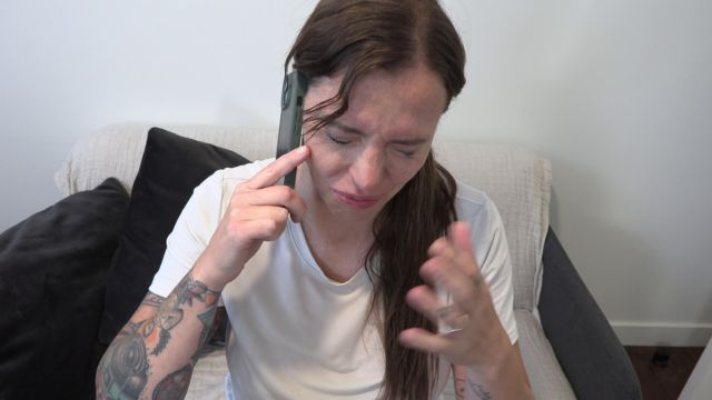 yogabella sitter becomes urinal 00015