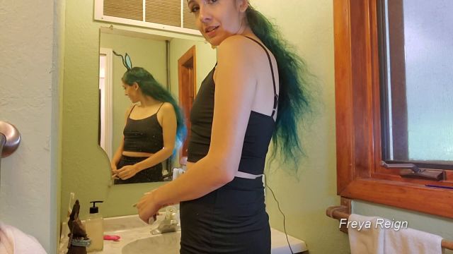 Freya Reign - PreviewParty Girl Uses You As anAshtray 00000 Freya Reign - PreviewParty Girl Uses You As anAshtray 00000