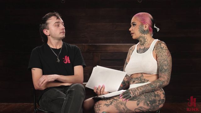 Kink - Divine Bitches - Earning The Hat Trick - Leigh Raven 00000