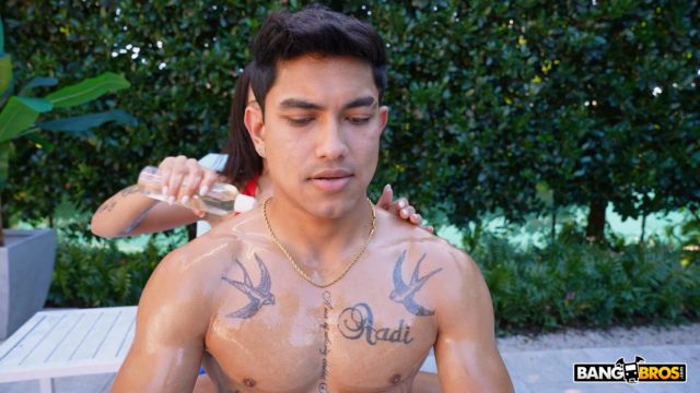 MomIsHorny 26 02 05 Izi Blu XXX  00000